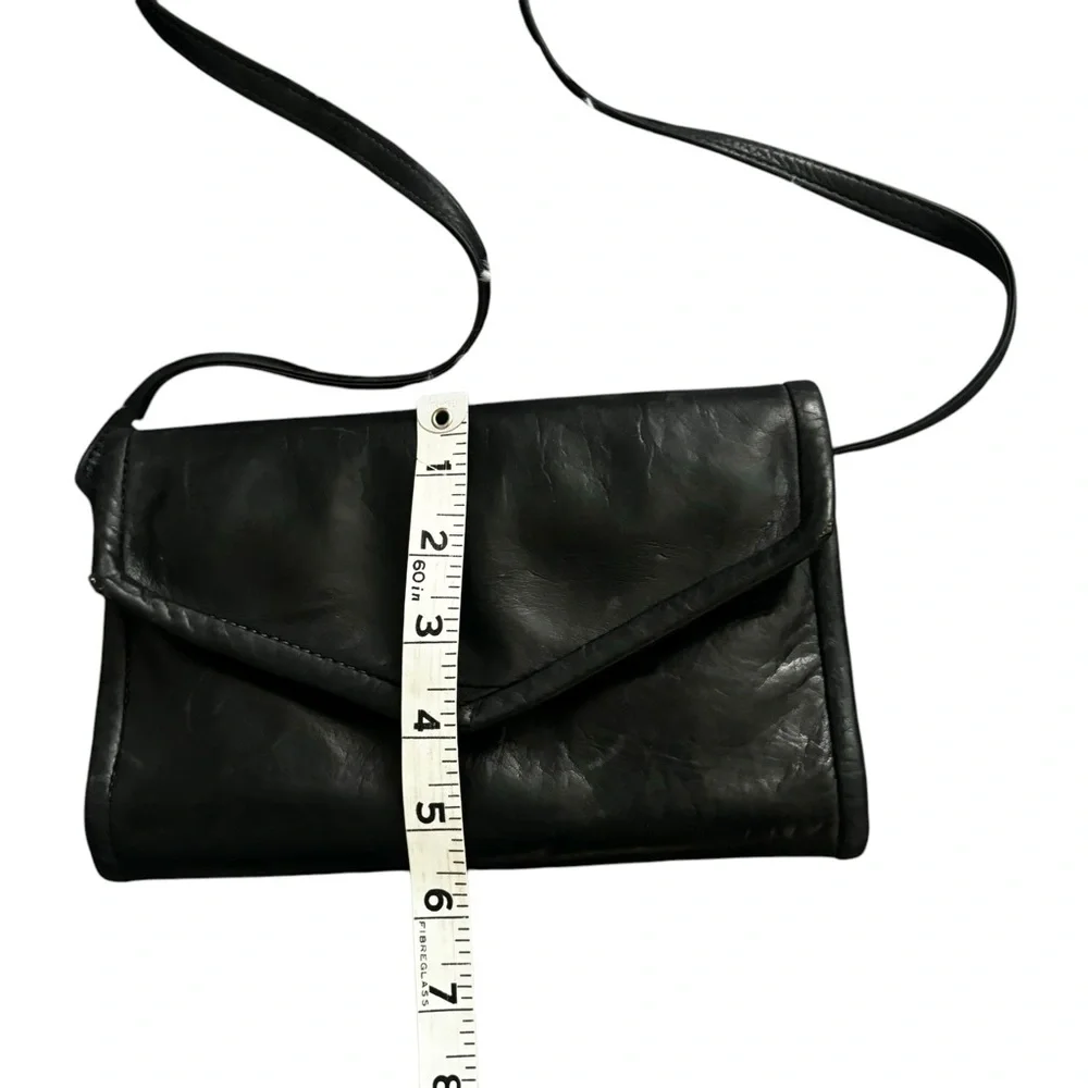 Julia Duren Vintage Rainguarded Leather Black Crossbody Envelope Wallet Bag